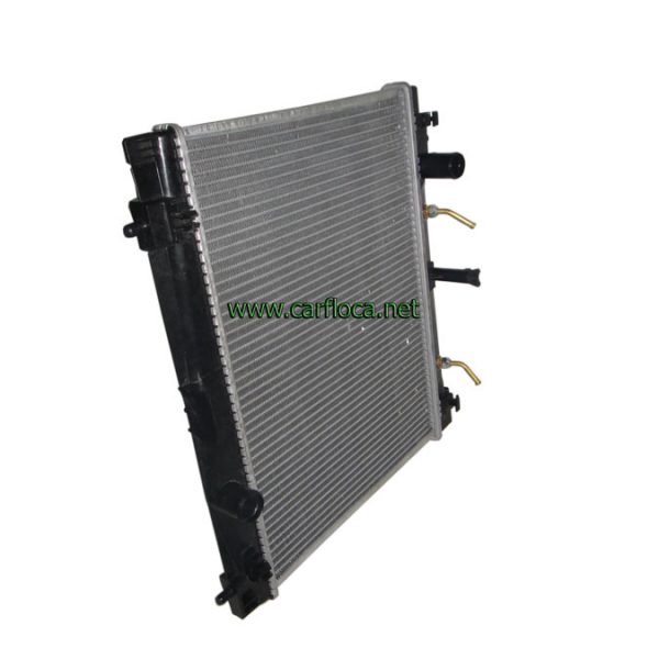 RADIADOR TOYOTA YARIS 00-04 AUTOMATICO (2)